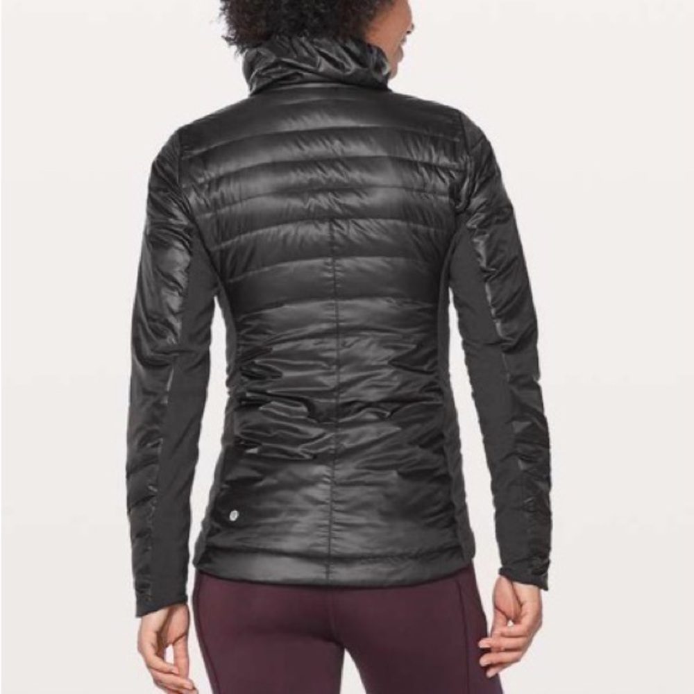 Lululemon Down For A Run Pullover Puffer Black Jacket Size 4 đź’ŽEUC! Retail $168 - Picture 5 of 6